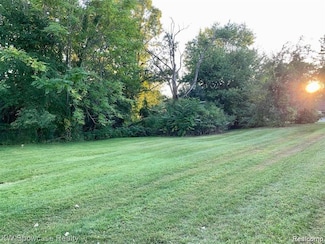 0000 Tamson St, West Bloomfield Township, MI 48327