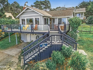 5353 SW Neal Ave, Waldport, OR 97394