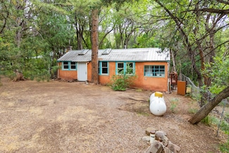 88 Tejano Canyon Rd, Cedar Crest, NM 87008