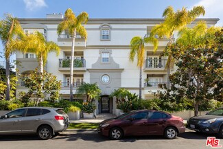 11908 Darlington Ave Unit 202, Los Angeles, CA 90049