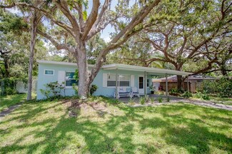 1885 San Mateo Dr, Dunedin, FL 34698
