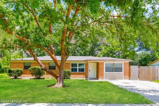 321 Aries Dr, Orange Park, FL 32073