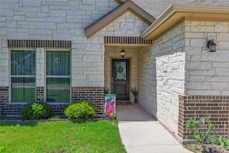 226 Half Moon Way, Runaway Bay, TX 76426