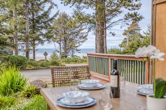 3360 NW Oceanview Dr Unit A, Newport, OR 97365
