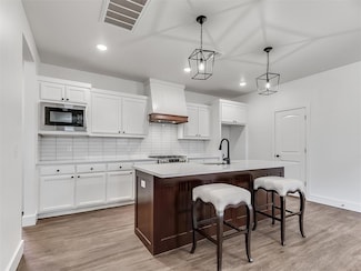 14301 Center Village Way, Yukon, OK 73099