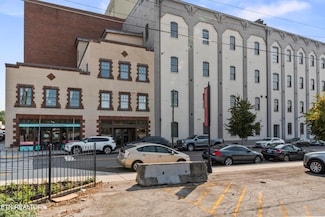222 N Central St Unit B6, Knoxville, TN 37917