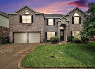 2320 Bay Lakes Ct, Arlington, TX 76016