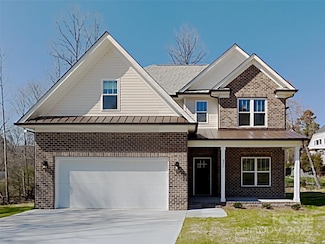 231 Brook Ave SE, Concord, NC 28025