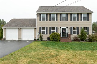 5 Fessenden Ln, Weare, NH 03281