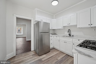 5529 Jane St, Philadelphia, PA 19138