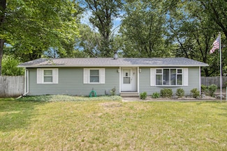 51591 Oak Dr, Mattawan, MI 49071
