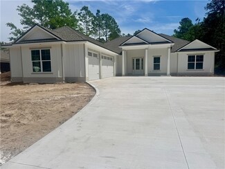 154 Ossabaw Way, Waverly, GA 31565
