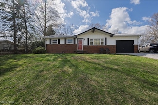 3399 Stillmeadow Ave SW, Canton, OH 44706