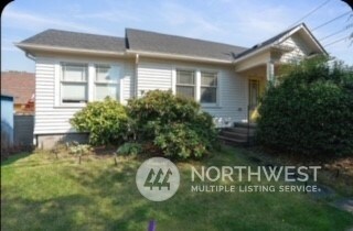 711 N Cedar St, Tacoma, WA 98406