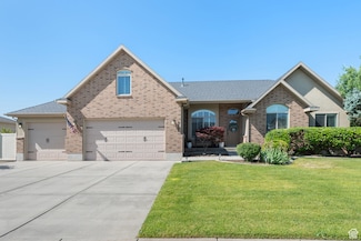 3535 W Overlook Dr, Layton, UT 84041