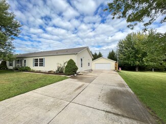 80 Inman Dr, Ingalls, IN 46048