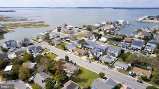 8810 Mediterranean Dr, Ocean City, MD 21842