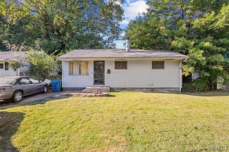 10601 Spring Garden Dr, Saint Louis, MO 63137