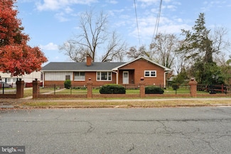 412 Palmer St, Fredericksburg, VA 22401