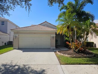 900 Savannah Falls Dr, Weston, FL 33327