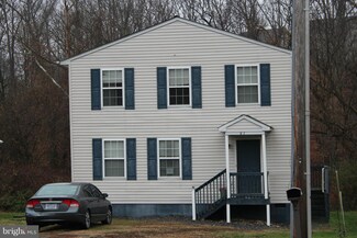 87 Truslow Rd, Fredericksburg, VA 22405