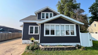 54 76th St SW, Grand Rapids, MI 49548