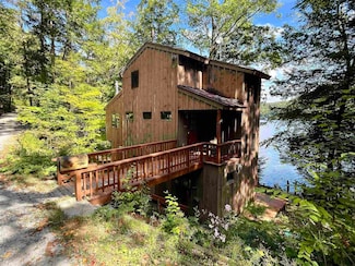 843 Birch Rd, Brandon, VT 05733