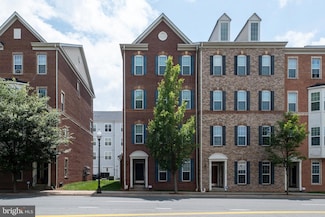 9583 Center St, Manassas, VA 20110