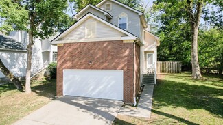 4028 Farmingham Woods Dr, Hermitage, TN 37076