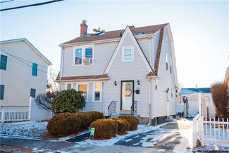 174 Salina St, Providence, RI 02908