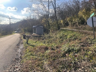 175 Ed Monroe Rd, Falmouth, KY 41040