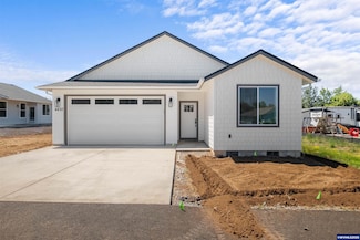 4430 Knotty Pine Ct, Sweet Home, OR 97386