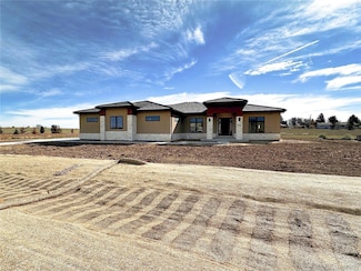 12967 Woodridge Dr, Longmont, CO 80504