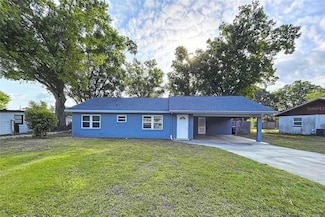 2622 Trinity Cir NW, Winter Haven, FL 33881