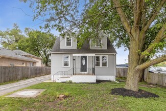 7143 W 73rd Place, Chicago, IL 60638