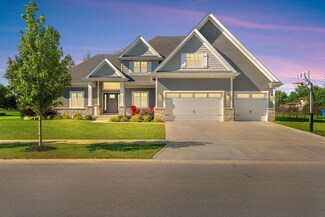 9572 W 97th Place, St. John, IN 46373