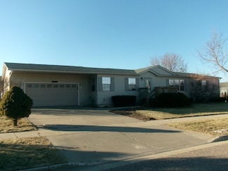 1500 Spruce Dr, Baraboo, WI 53913