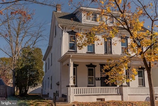 47 W 3rd St, Pottstown, PA 19464