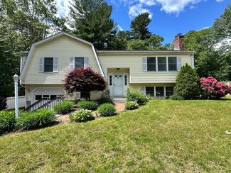 70 Edgemoor Ave Unit 70, Wellesley, MA 02482
