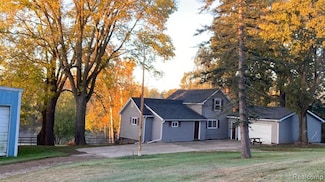 13210 Audrey Ln, Grand Ledge, MI 48837