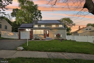 63 Hillsdale Rd, East Brunswick, NJ 08816