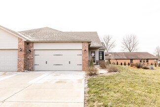2228 Calgary Dr Unit 2230, Belleville, IL 62221