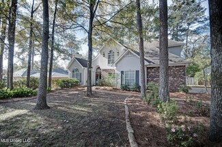 642 Hawthorne N, Brandon, MS 39047