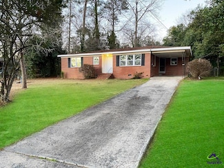 1942 Dirk Dr, Macon, GA 31217