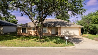 3612 Woodmoor Rd, Fort Worth, TX 76133
