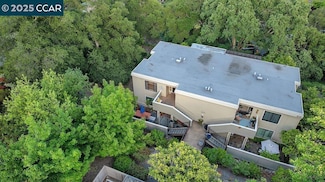 1724 Oakmont Dr Unit 1, Walnut Creek, CA 94595