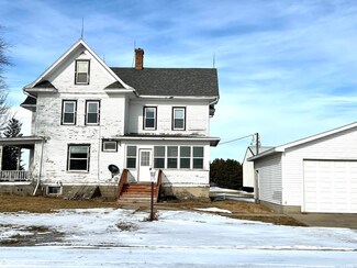 2040 Vail Ave, Williams, IA 50271