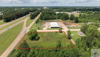 4301 Gazola St, Texarkana, TX 75501