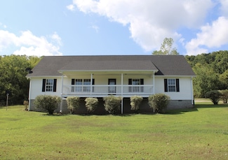 121 Lock Seven Ln, Carthage, TN 37030