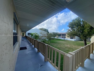 10350 SW 220th St Unit 256, Cutler Bay, FL 33190